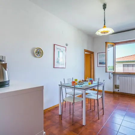 شقة Casa Di Neva By Interhome *