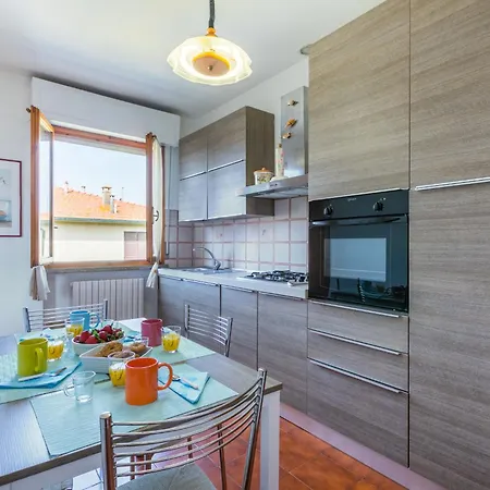 Casa Di Neva By Interhome مارينا دي سيسينا